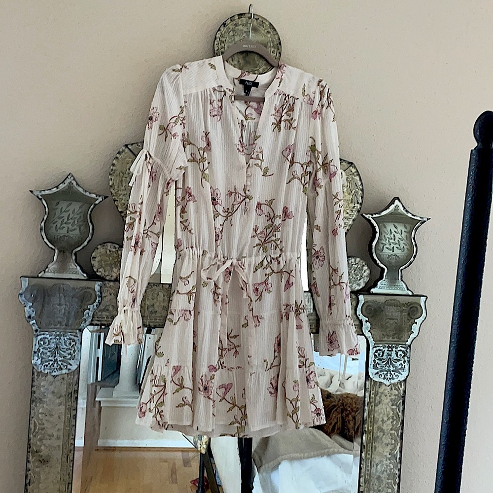 $198 NWOT Paige Yardley Shadows Poppy Dress M